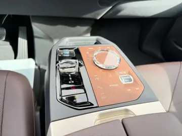 iX*M60*INDIVIDUAL*360°ACC*HUD*AHK*DAB*LASER*SKY*