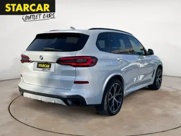 X5 xDRIVE 30d M-SPORTPAKET+AHK+HUD+CARBON+StHZ+2