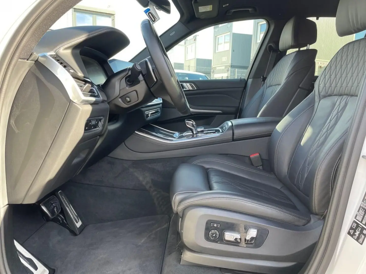 X5 xDRIVE 30d M-SPORTPAKET+AHK+HUD+CARBON+StHZ+2
