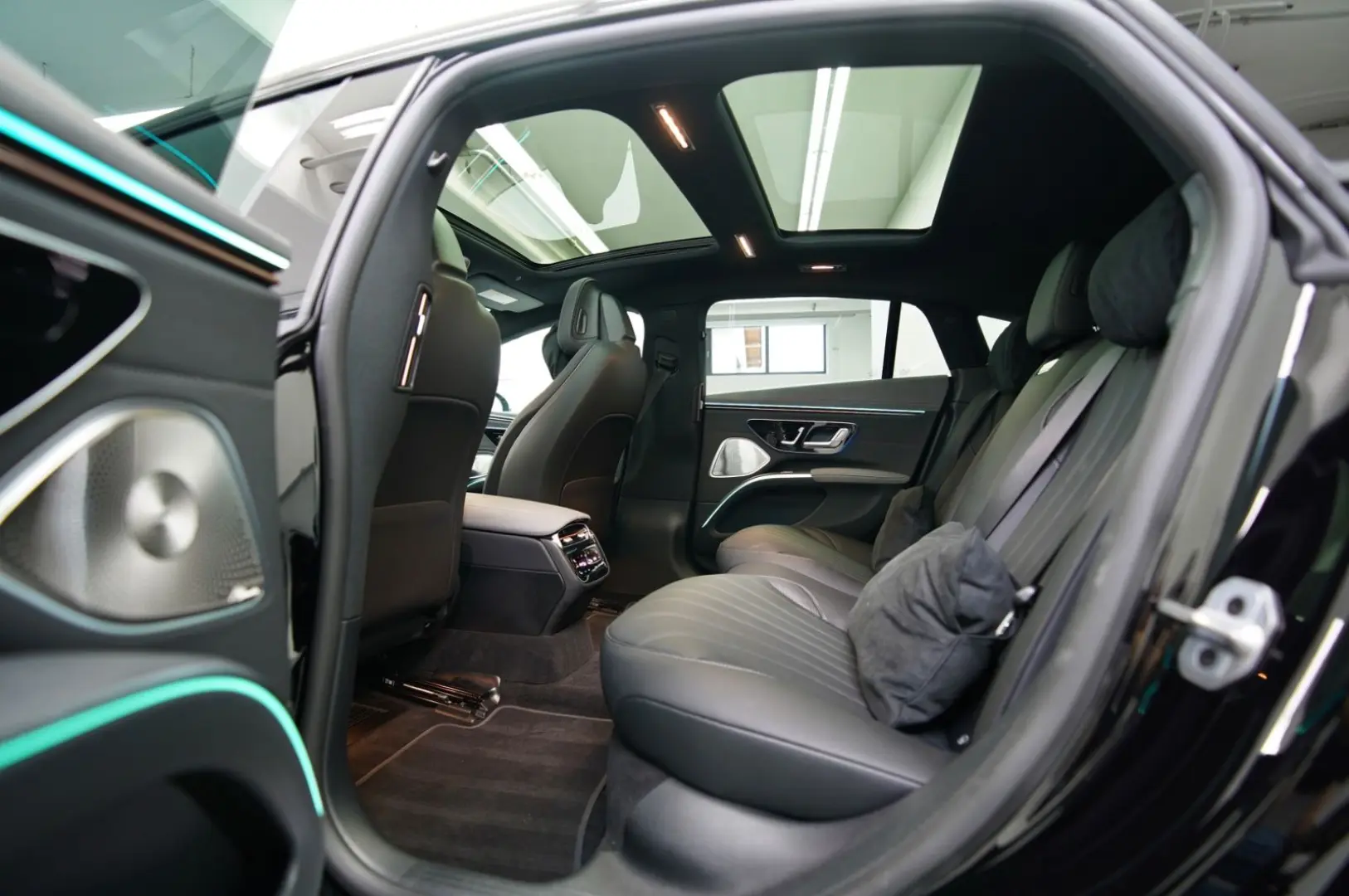 EQS 450+ AMG LINE  PREMIUM - PLUS & NIGHT PAKET