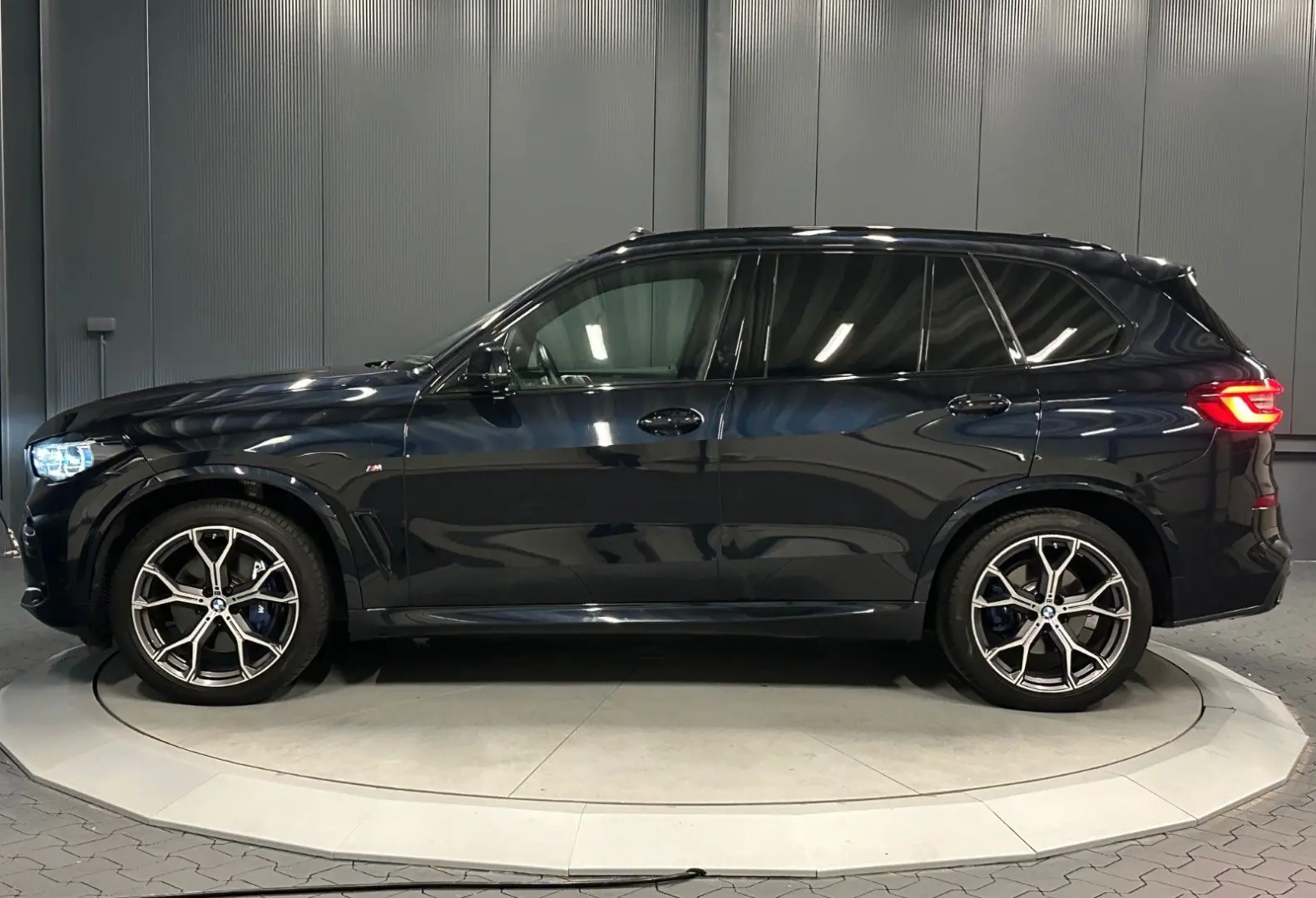 X5 xDrive 30d M-Sport*21Zoll*PANORAMA*Innovation