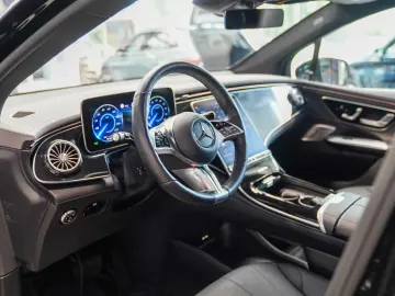 EQE SUV 350+ Electric Art Burmester Pano KEYLESS