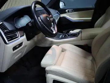 BMW X5 xDrive45e