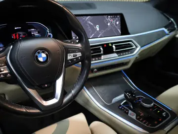 BMW X5 xDrive45e