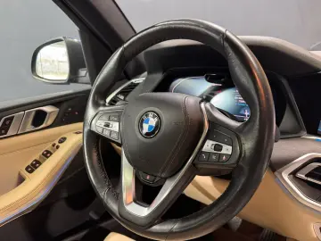 BMW X5 xDrive45e