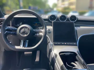 GLC 300 4M LEDER+AMG+AHK+AIRMATIC+HEADUP+360°