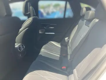 GLC 300 4M LEDER+AMG+AHK+AIRMATIC+HEADUP+360°