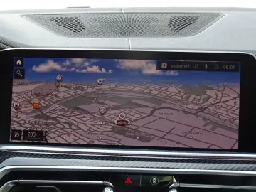 X6 xDrive30d M Sport Laser HuD Pano Aktivlenkung