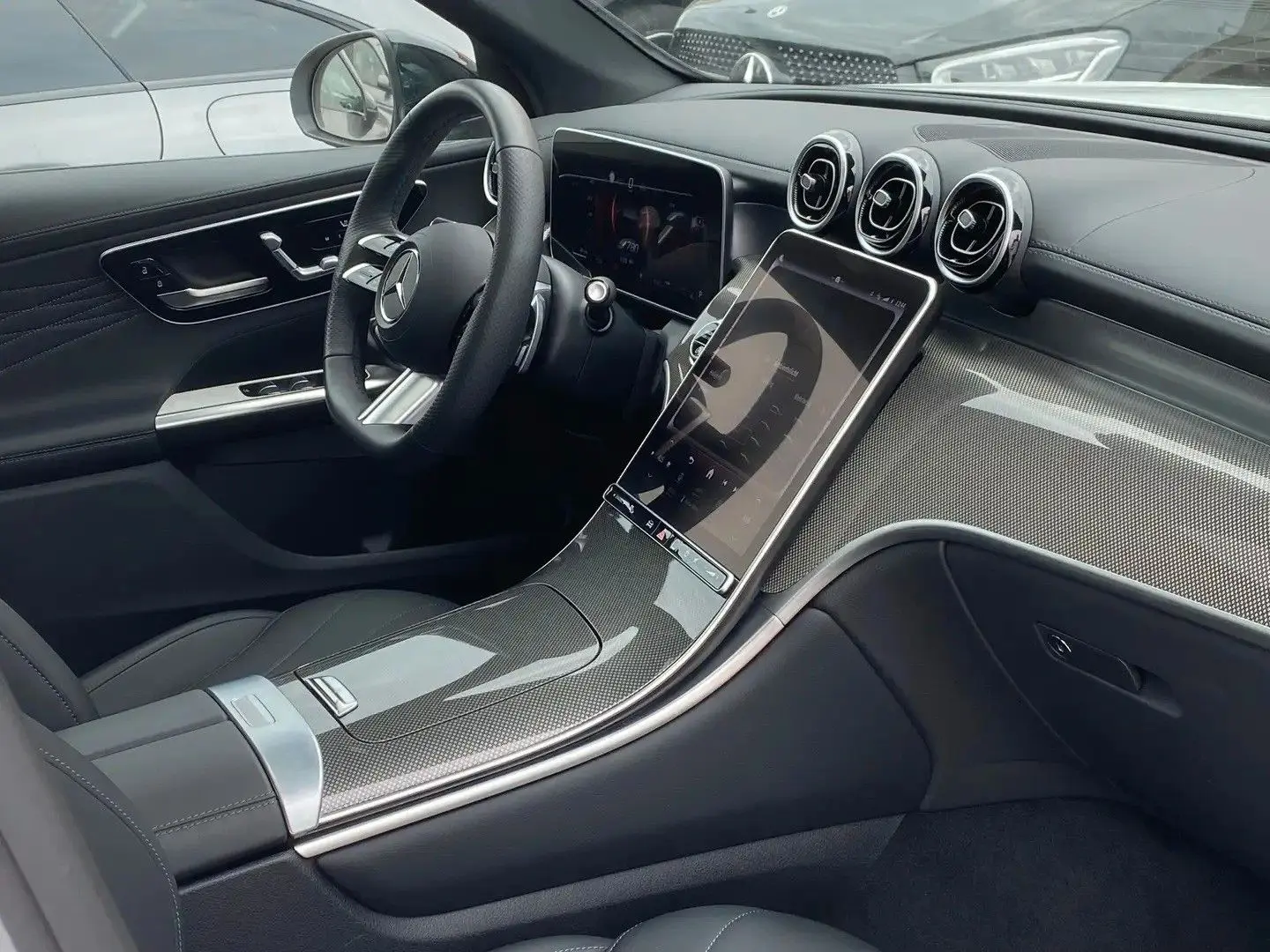 GLC300 AMG 4M_Hinterachslenkung_Airmatic_Burmest