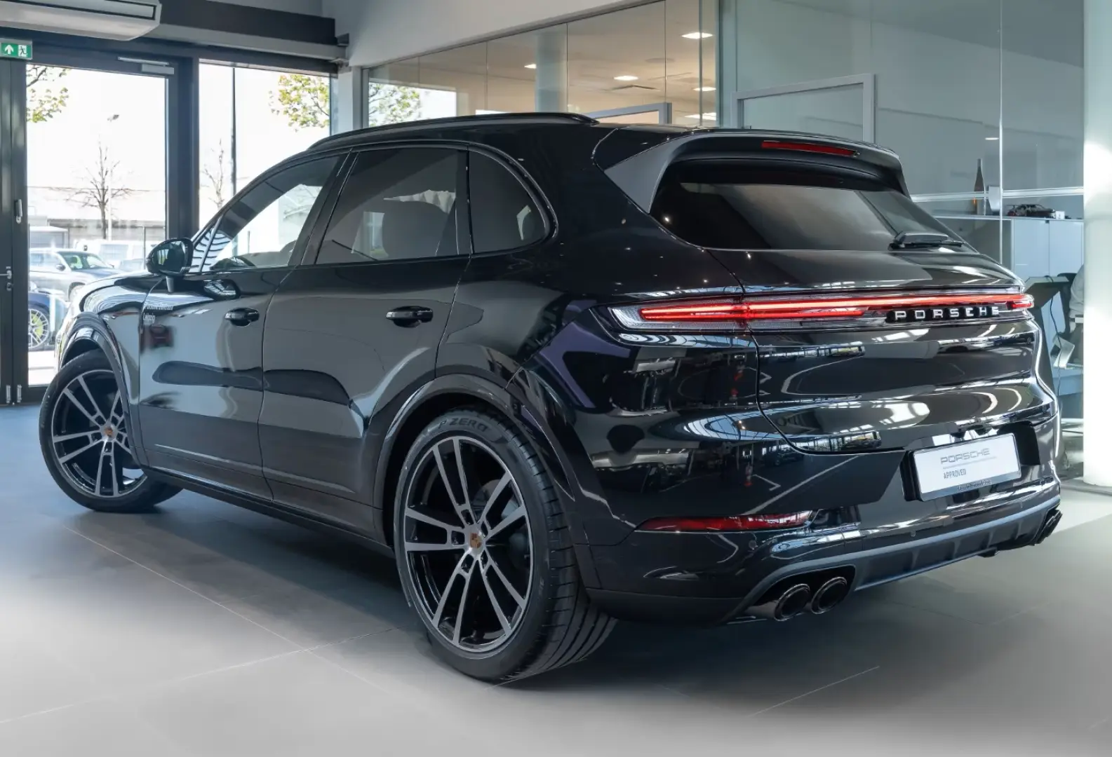 Porsche Cayenne HD-Matrix SportDesign Massage