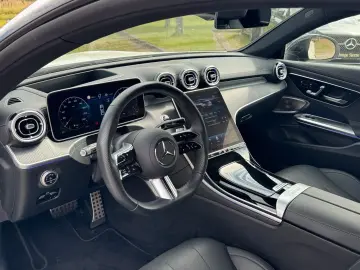 CLE 300 4M Coupé AMG PremiumPlus HinterachsLenk 