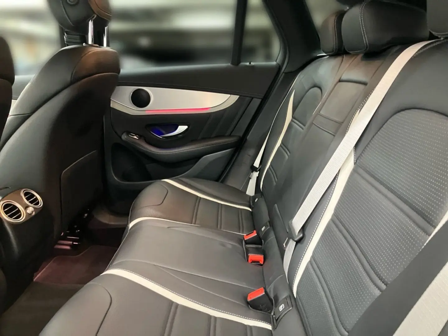 GLC 63 AMG S 4M AeroPak Driversp Perf-Abgas LED