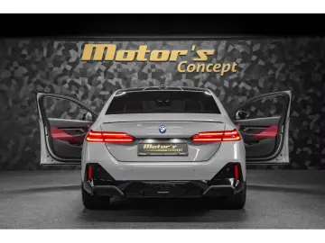 530 530e M SPORT G60 PHEV - Brooklyn Grey