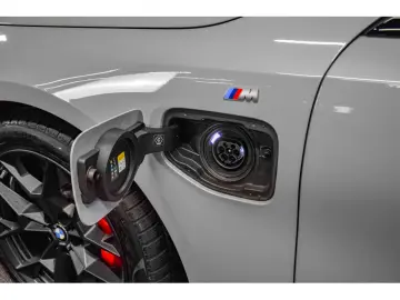 530 530e M SPORT G60 PHEV - Brooklyn Grey