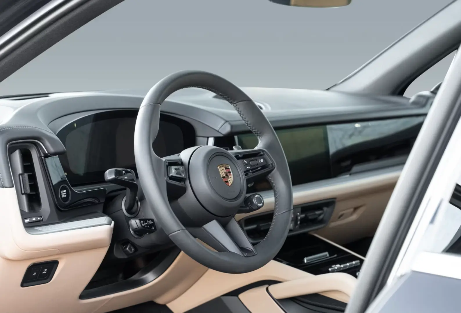 Porsche Cayenne InnoDrive Surround-View Head-Up