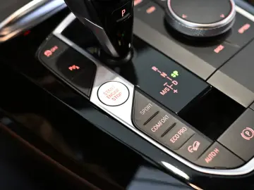 X4 xDrive 30 d M Sport AHK StHz ACC HUD Laser 