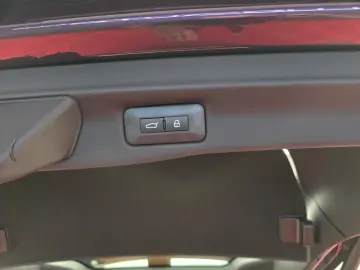 Ferrari Purosangue Atelier Made 2025
