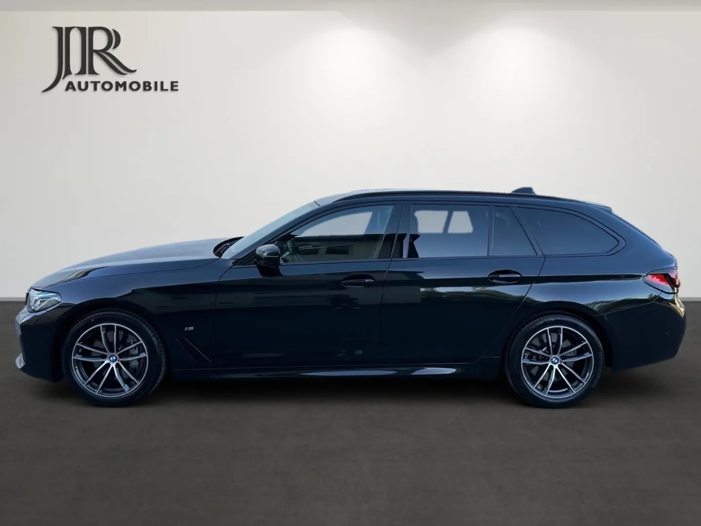 530d xDrive Touring M Sport   Standheizung , AHK