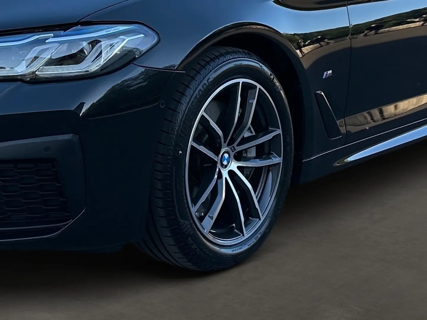 530d xDrive Touring M Sport   Standheizung , AHK