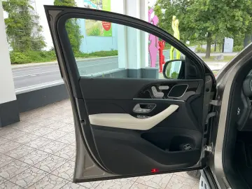 GLE 350 e 4M AMG Line/Distronic/Multibeam/Kamera