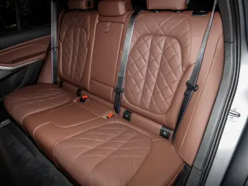 X5 xDrive30d M Sport AHK NAVI LED DAB