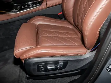 X5 xDrive30d M Sport AHK NAVI LED DAB