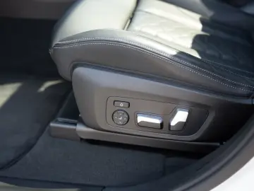 X3 xDrive Competition M Driver's Package PANO