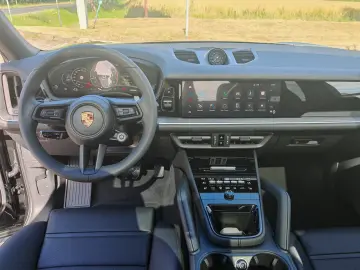 Porsche Cayenne 3.0 V6 Coupe BOSE