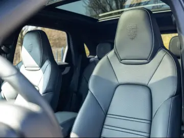 Porsche Cayenne Ventilație scaun InnoDrive Head-Up