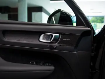 Volvo XC40 Recharge