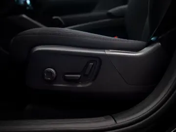 Volvo XC40 Recharge