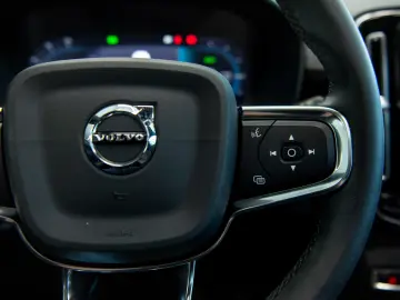 Volvo XC40 Recharge
