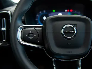 Volvo XC40 Recharge