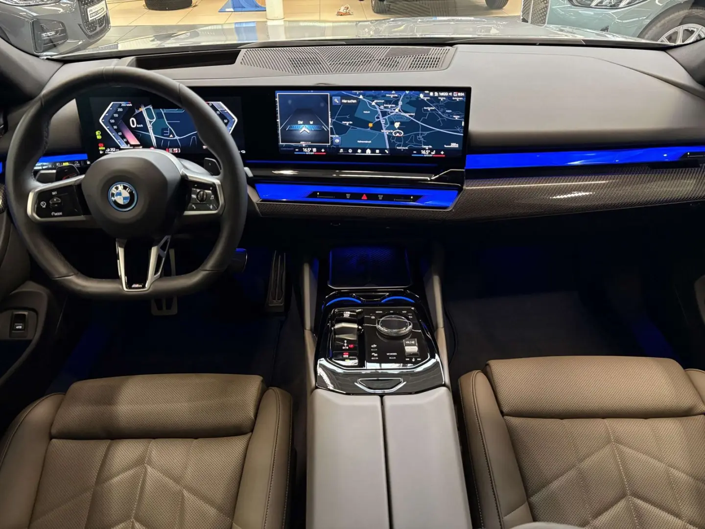 550e xDrive M Sport Pro DA PA+ HuD Pano Carbon
