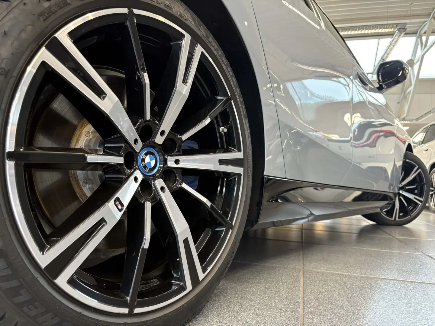 550e xDrive M Sport Pro DA PA+ HuD Pano Carbon