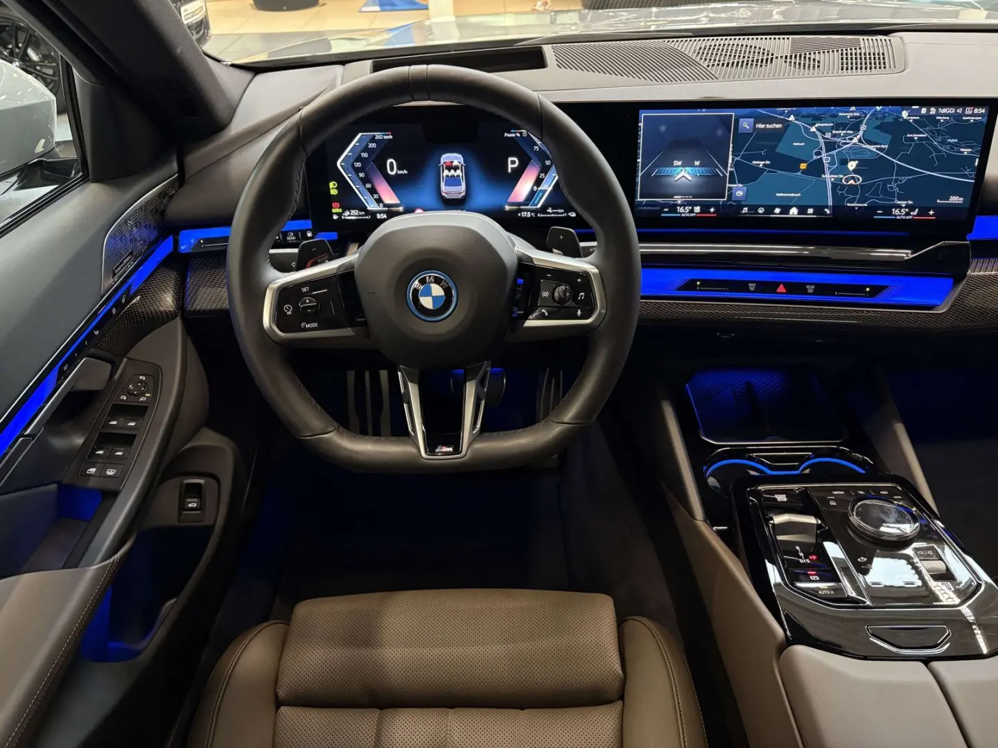 550e xDrive M Sport Pro DA PA+ HuD Pano Carbon
