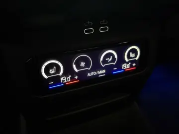 550e xDrive M Sport Pro DA PA+ HuD Pano Carbon