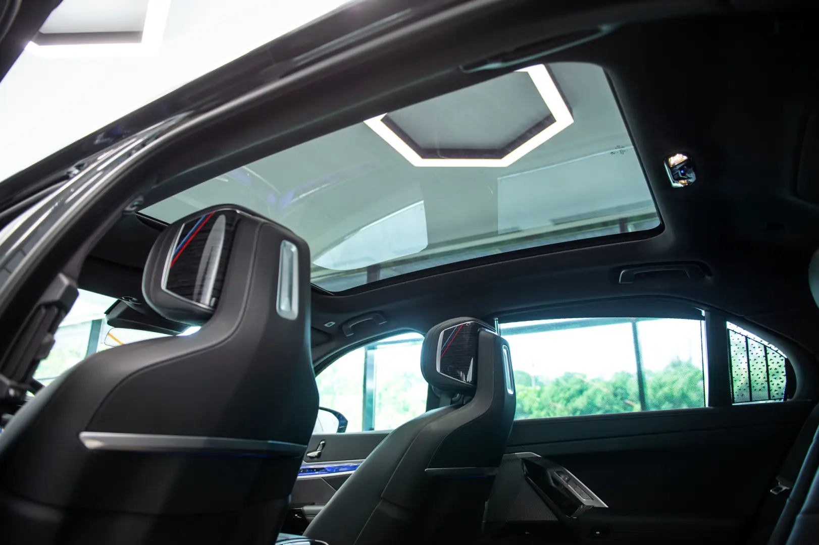 BMW Seria 7 740d Mild Hybrid xDrive Steptronic