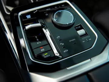 BMW Seria 7 740d Mild Hybrid xDrive Steptronic