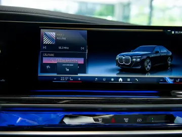 BMW Seria 7 740d Mild Hybrid xDrive Steptronic