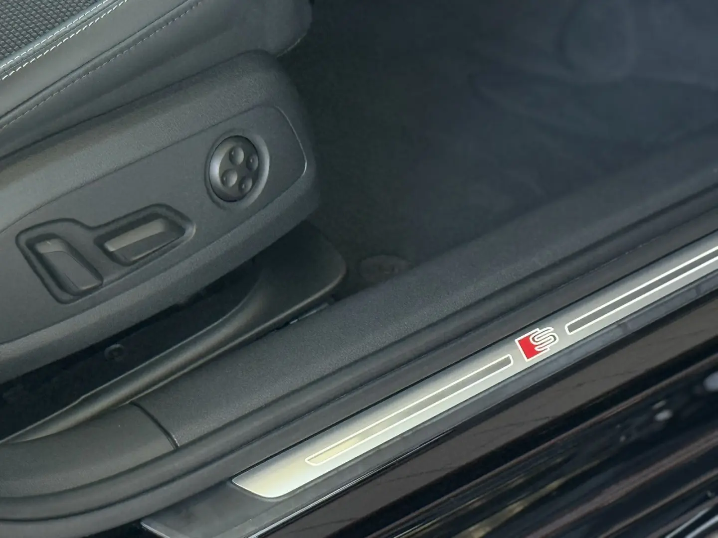 A4 40 TDI ADVANCED S-LINE/VIRTUAL COCKPIT/1.HAND