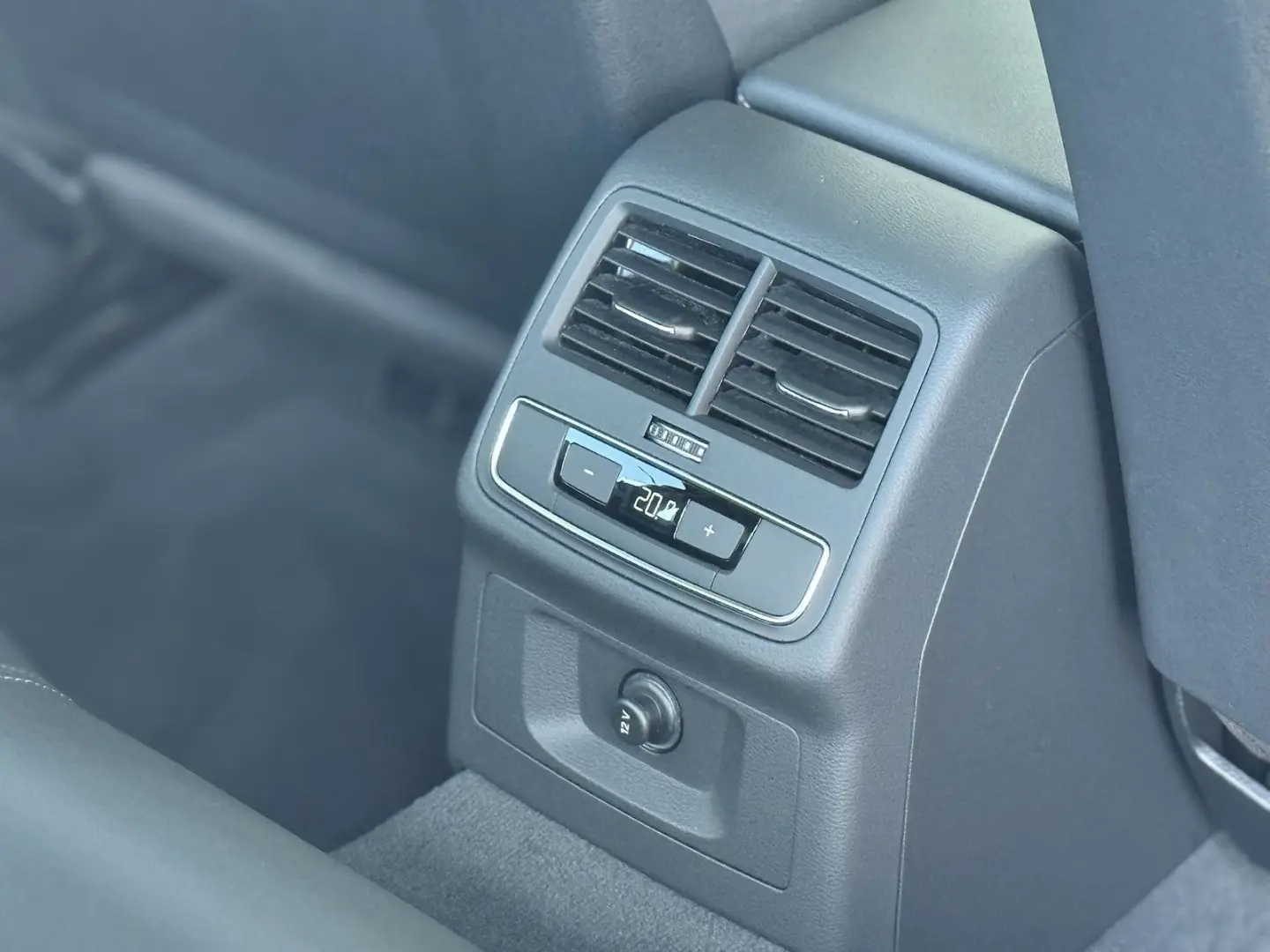 A4 40 TDI ADVANCED S-LINE/VIRTUAL COCKPIT/1.HAND