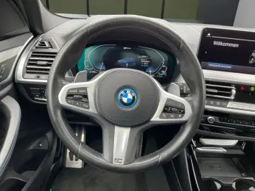 X3 xDrive30e M-SPORT HYBRID LASER NAVI HUD PANO