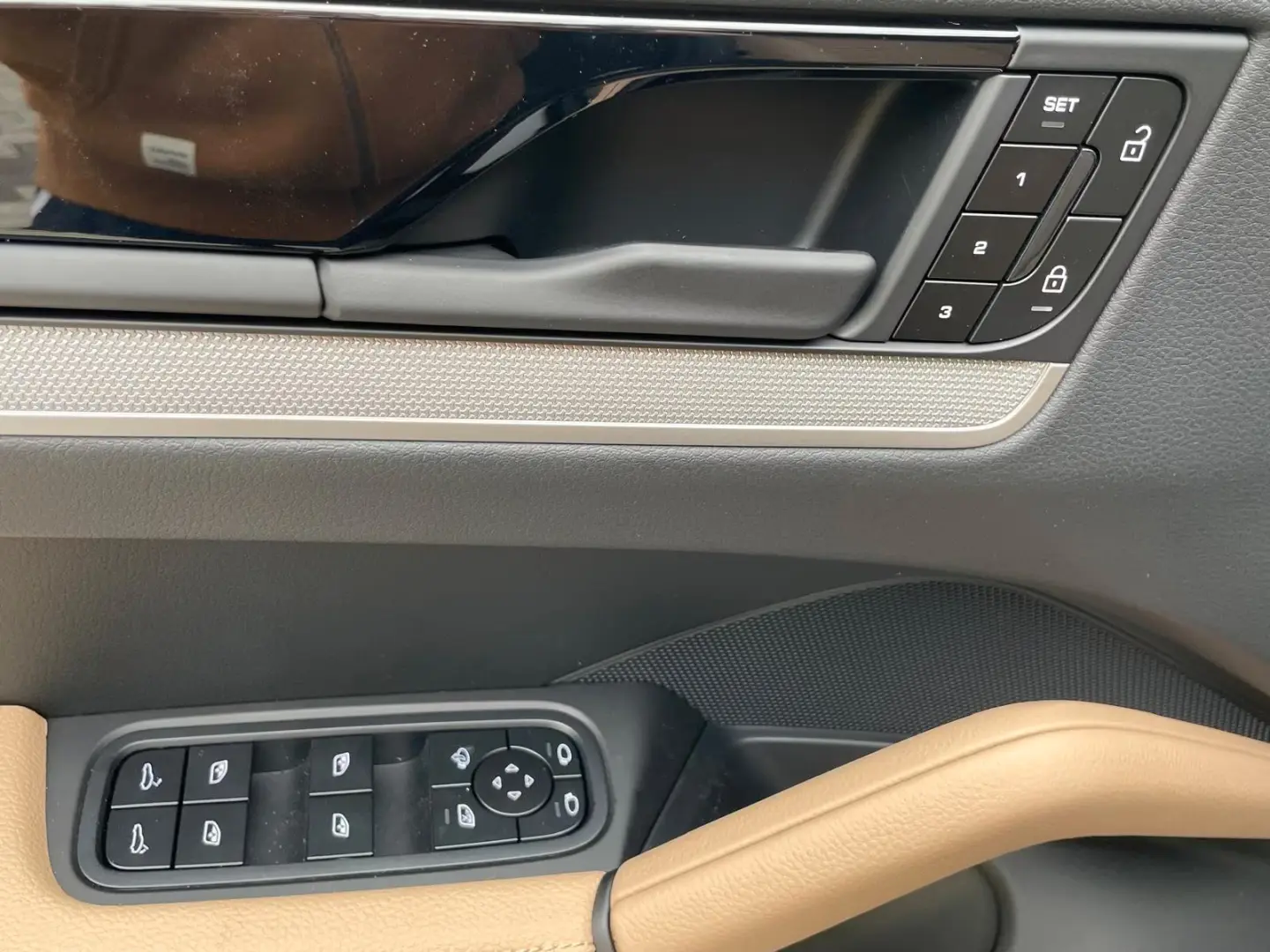 Porsche Cayenne Climatizare scaun Coupé bej 360°