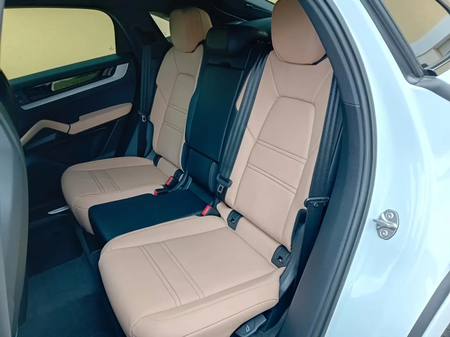 Porsche Cayenne Climatizare scaun Coupé bej 360°