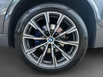 X5 xDrive 30d M Sport HUD HIFI ACC Sthz AHK Pano