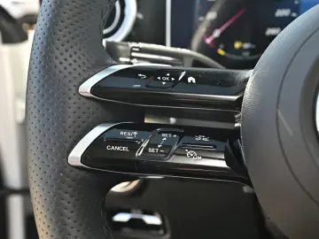 C 300 AMG Sport Advanced Plus LED Navi Kamera Sp