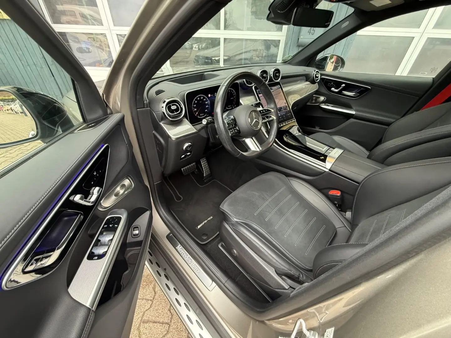 GLC 300 de 4M/AMG/Air/HUD/Pano/Burm/360°/HAL