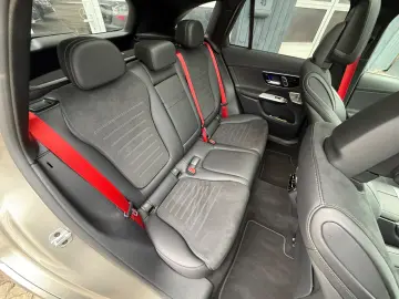 GLC 300 de 4M/AMG/Air/HUD/Pano/Burm/360°/HAL
