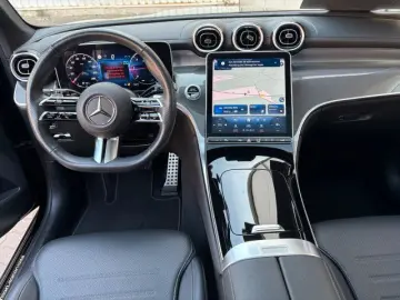 GLC 220d 4M AMG Advanced Plus AHK Pano MemoryLED